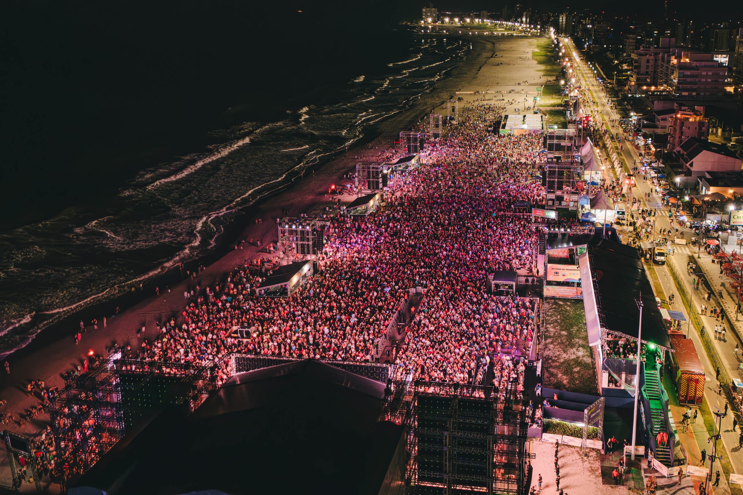 Banda B é a rádio oficial do Verão Maior Paraná, com  transmissão ao vivo dos shows a partir desta sexta, 9/01
